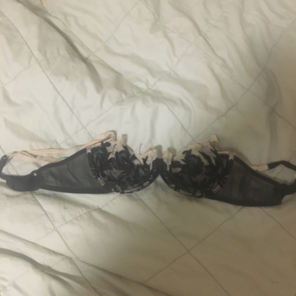 Sexy lace Victoria’s Secret bra